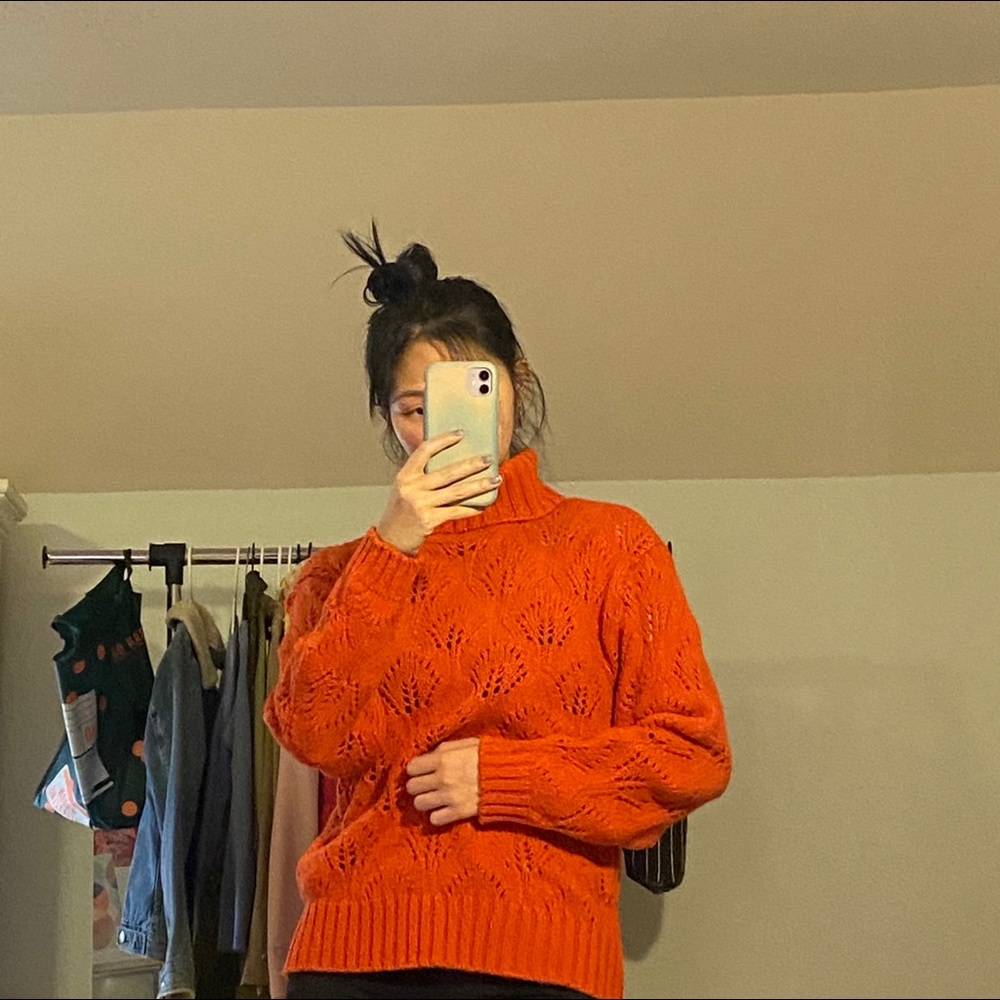 liz claiborne orange knit turtleneck